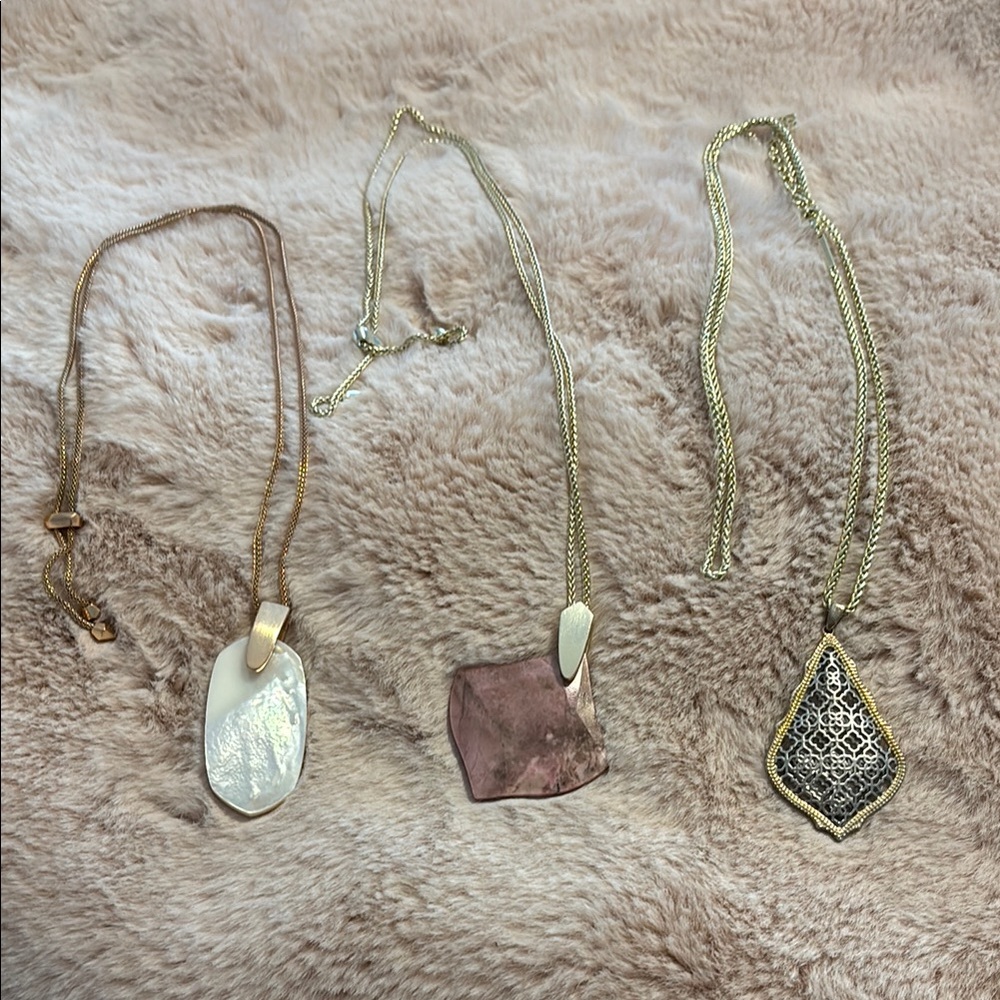 Elegant Gold and Silver Pendant Necklace Set